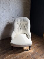 A 19th Century Buttoned Back Bedroom Chair with Turned Legs and Original Castors - Image 8