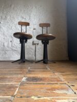 Singer Twist Stools - Image 9